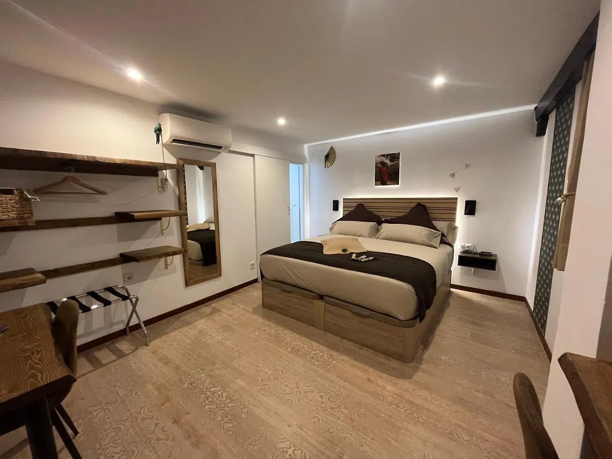 Homestay Emilysuites - Malaga Centro Historico