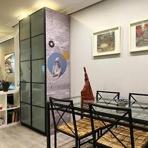 https://apartamento-frente-al-guggenheim-urbanizacion-de-lujo.bilbaohotelsspain.com